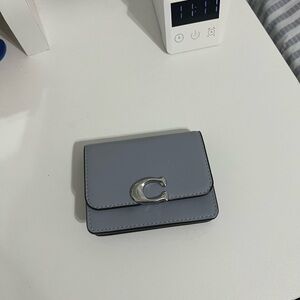NWOT Coach Bandit Blue Gray Card Holder Wallet